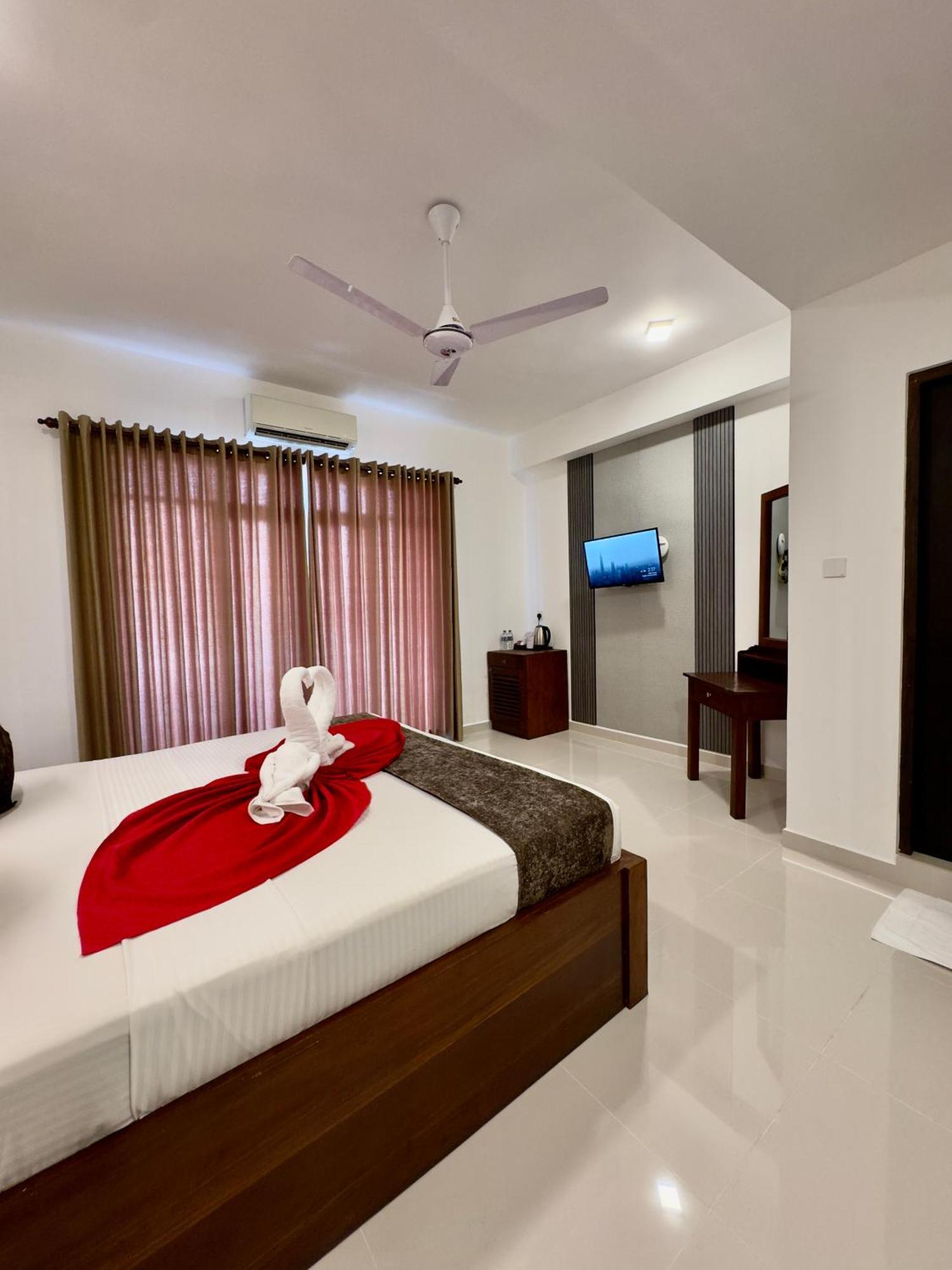 Sevonra Beach Resort Unawatuna Dış mekan fotoğraf